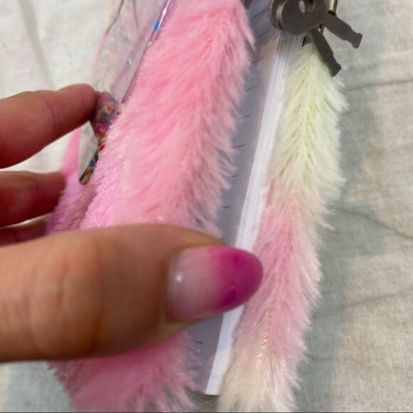 New With Tags Plush Notebook with Lock and Key and Heart on front - Picture 8 of 9